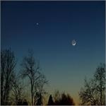 رصد همنشینی هلال ماه و سیاره عطارد در صبحگاه پنجشنبه