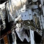 گیر افتادن فضانورد ناسا هنگام پیادروی فضایی